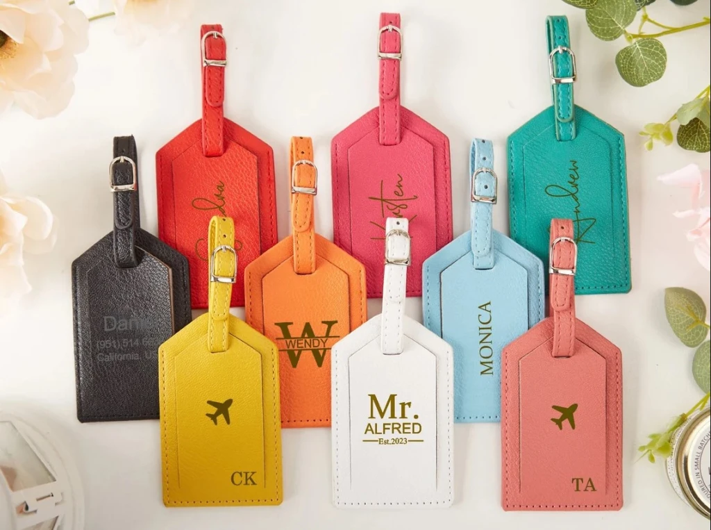 Personalized luggage tags